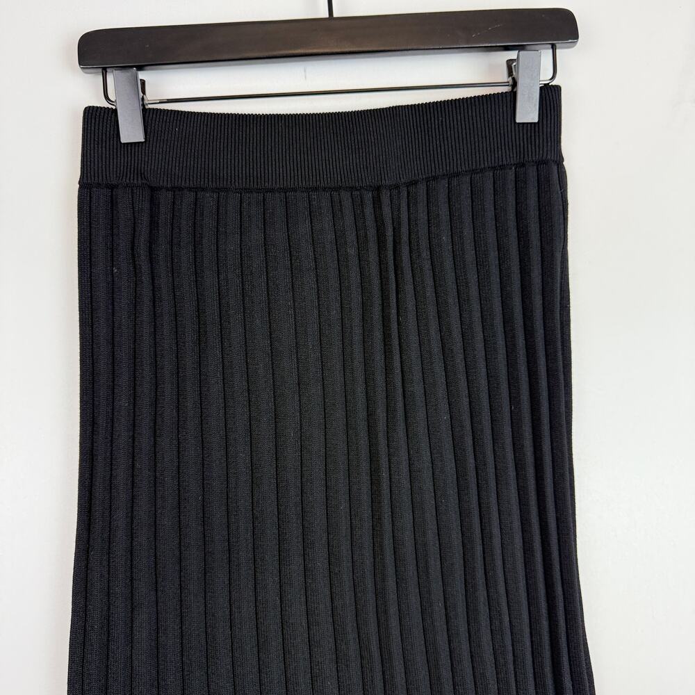 Commense Ribbed Side Slit Midi Pencil Skirt Black Acrylic - Size M - Picture 2 of 9